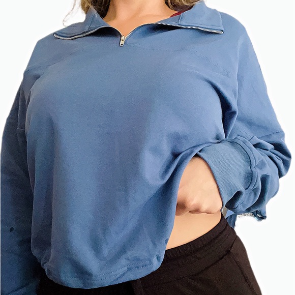 ✨NEW✨ quarter zip pullover adjustable sweater - Picture 3 of 3